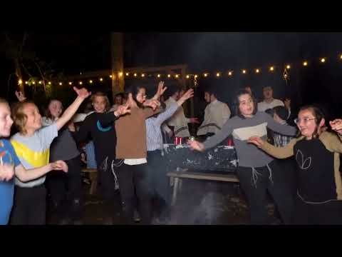 ר’ יואל ראטה – דער אייבערשטער איז איבעראל | R’ Yoel Roth Music Video – Hashem is Everywhere