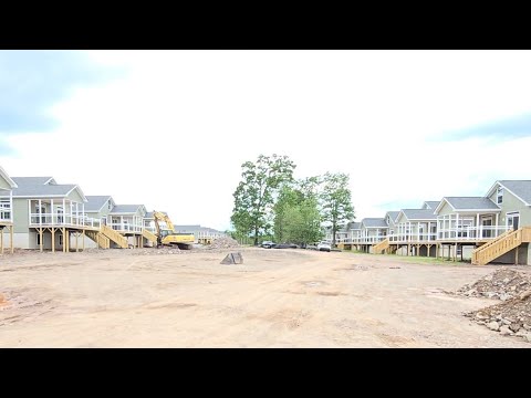 A Visit at the Brand New Summer Home Development ‘Mountain Crest’ in Upstate NY | Stunning Views