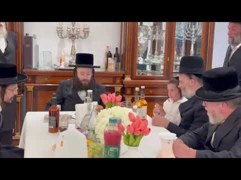 Kosov Rebbe at a Chasid’s House