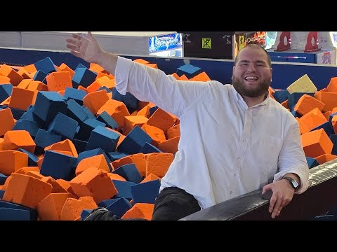 A Tour at Sky Zone Trampoline Park in Lakewood with “BIN”