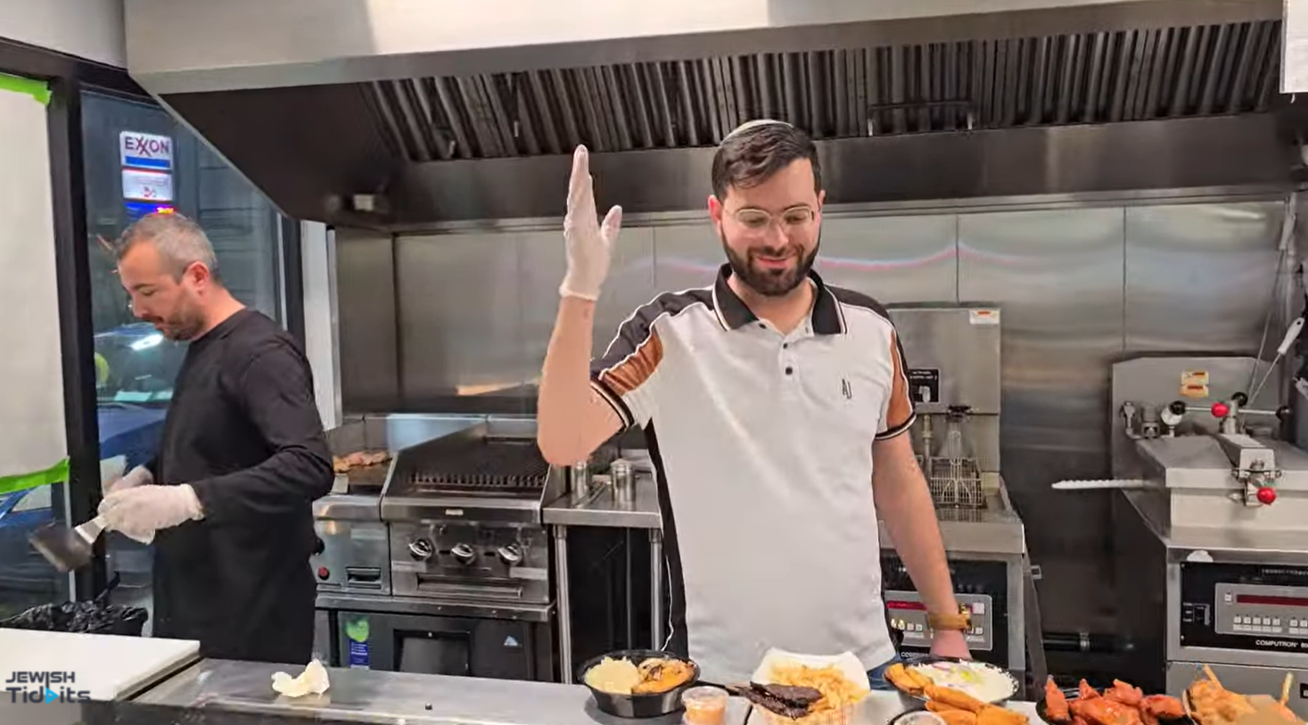 Hungry at 2 AM in Lakewood? We've got you covered!  Check out the all-new Quick Kosher 2 go!
