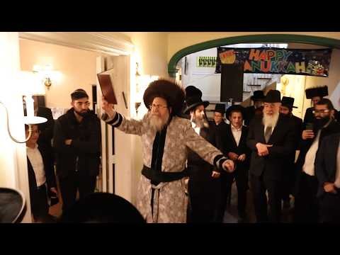 חנוכה ביי האדמו”ר מ’מאשלוי