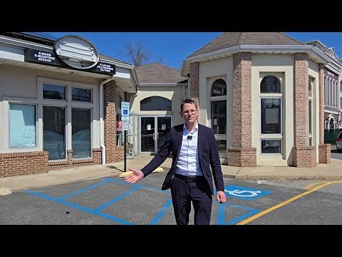 New Stores Coming to Lakewood – a Walk With Real Estate Broker Mordechai Klein