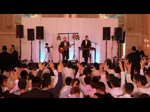Yeshiva of Spring Valley Chanukah Kumzitz Featuring Moshe Katz , Moshe Glick